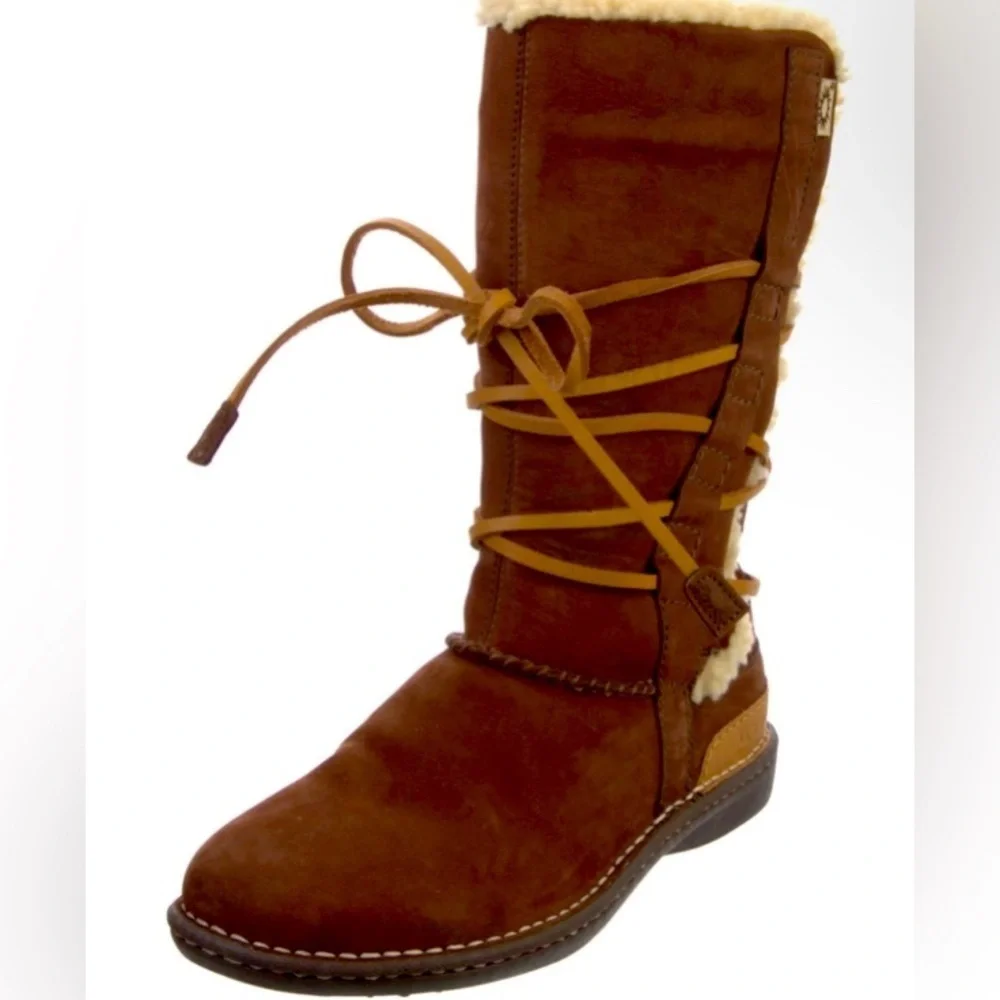 UGG Australia Catalina Brown Leather Lace Up Boots, GUC